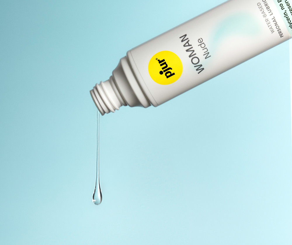 225-04_pjur_Blog_KW18_Blogbilder_mit-Gleitgel-machen_1000x840px - EN